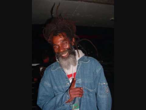 Jah Hear My Plea (aka Jah Jah Hear My Plea) lyrics