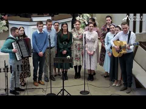 Familia Tomuș - Pe aripi de credinţă, noi pășim mereu cântând