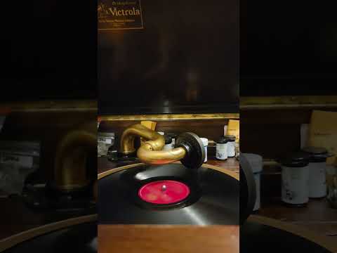 In The Hush of The Night - Raymond Scott his New Orch Columbia Records #36103 1941