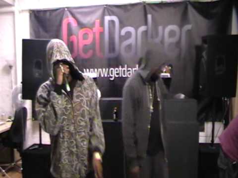 P MONEY BLACKS MASHING DOWN GET DARKER FM