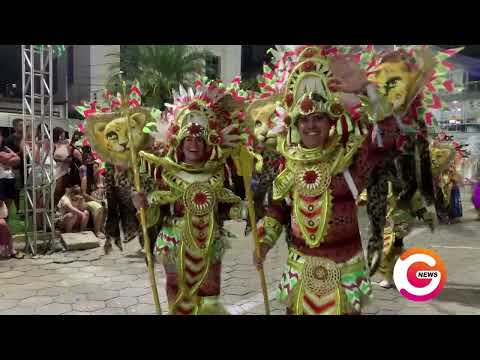 Esplendor do Morro leva glamour, história e emoção à avenida no Carnaval 2026