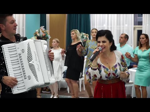 Simona Dinescu si Taraful Paul Stanga - Colaj hore