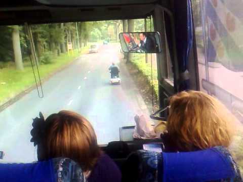 Met De Kast in de Fryslanbus onderweg naar Heerenveen..Syb in de kast!!!