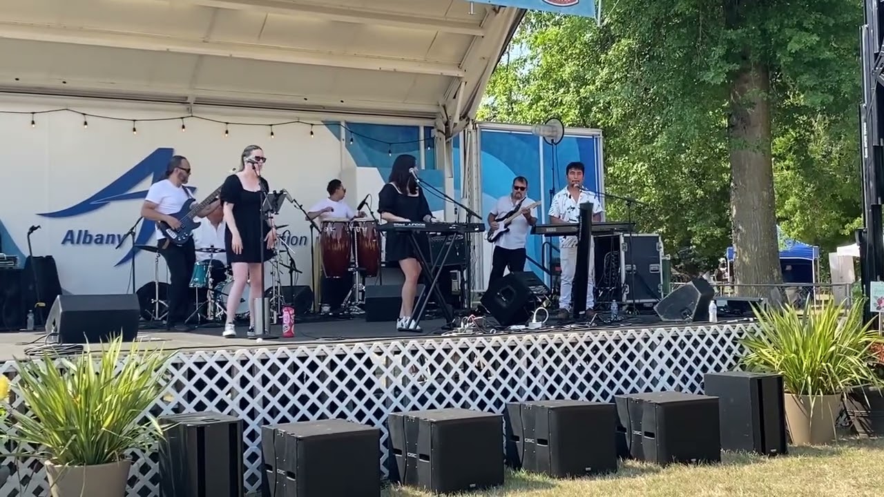 Promotional video thumbnail 3 for A Cara Cruz Band