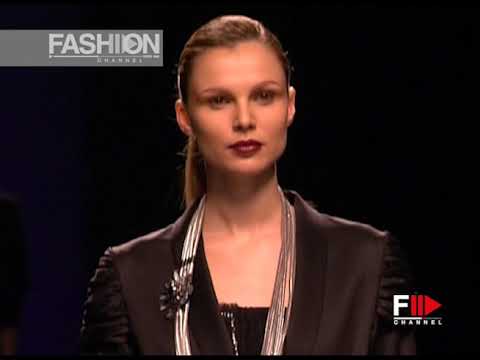 JAVIER LARRAINZAR Fall 2010 Madrid - Fashion Channel