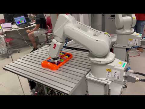 Práctica robot ABB IR 120 tocando xilófono