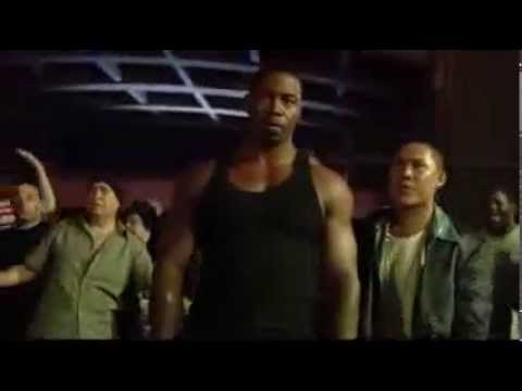 Bone VS  16 Peleadores Puños Mortales