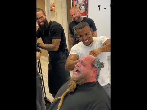 entire head wax gone wrong!!! horrible mistake!