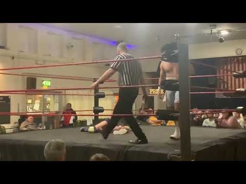 Prize Wrestling: Joey Scott vs Hari Singh