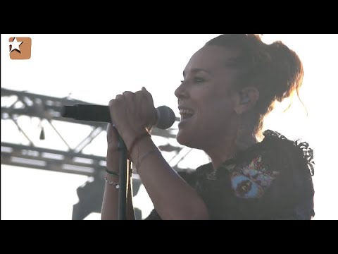 ZAZ "Nos Vies" Live aux Déferlantes