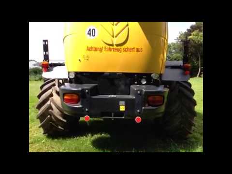 Selbstfahrende Häcksler New Holland FR600, 2013, MN 535844007, Wegberg