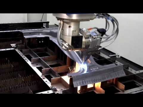 TRUMPF Lasersysteme: TruLaser Cell Serie 7000 - TruLaser Cell 7040 in Aktion