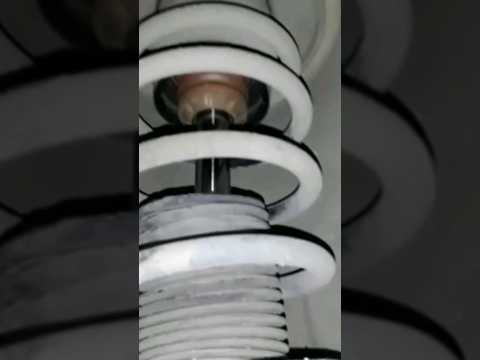 Is your suspension noisy? ⚠️ Be careful, it could be your shock or your base!!!