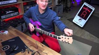Video thumbnail for Joyo Power Tune - Tuner and Power Supply in one ! by EytschPi42