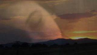 DESDE EL AMANECER - ROJO