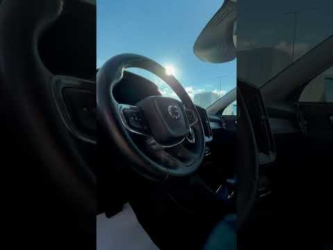 фото volvo xc40 i 0