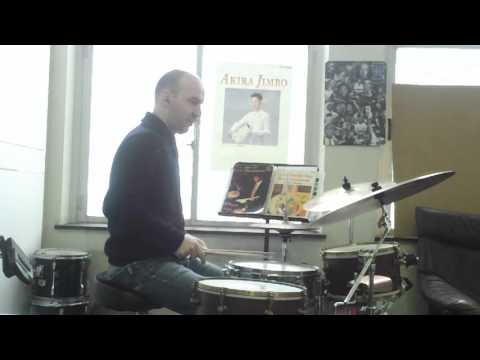 Dimitrios Kosmidis -- Jazz lick of the week #11 Flamacue
