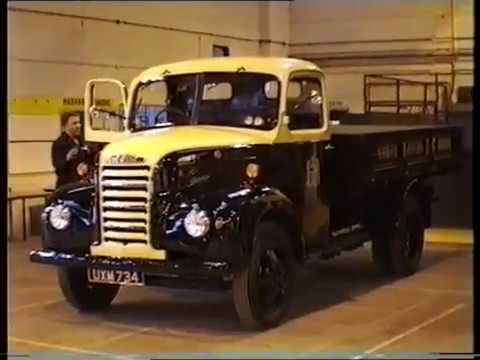 Thumbnail for CTD - North Eastern Gas Thames Trader Renovation UXM734 by Thames Trader
