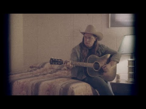 Shooting At The Moon - Mariel Buckley (official video)