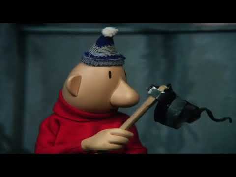 Sąsiedzi E 32 -  Kosiarka