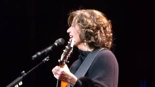 Amy Grant Michael W Smith &quot;Tennessee Christmas&quot; Columbus December 2017