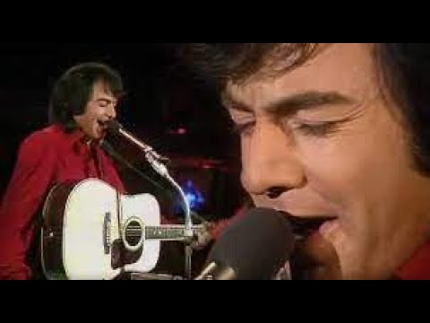 Neil Diamond  - Sweet Caroline (Remastered)