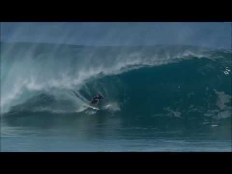 2013 #BillabongPipeMasters Final Day - Round 5 Heat 1: @Mick_Fanning's 9 50