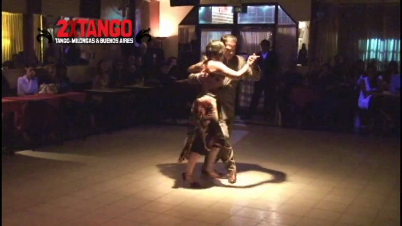 Fabian Peralta y Virginia Pandolfi Novia provinciana en Milonga 10