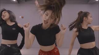 Download lagu Itzy - Wannabe Dance Practice (English Version) mp3 Download lagu Itzy - Wannabe Dance Practice (English Version) mp3