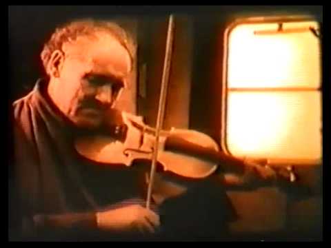 Johnny Doherty playing fiddle Part 1 of 2
