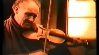 Johnny Doherty playing fiddle Part 1 of 2