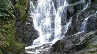 preview picture of video 'Shotenji Waterfall, Kyushu 承天寺 九州'