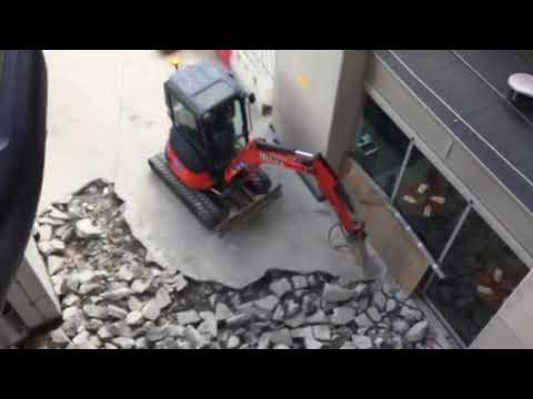 ILLEGALLY HIGH 106 DECIBEL JACKHAMMERING- BRUNSWICK CENTRE 2.10.17