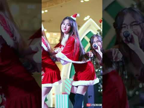 [Fancam Nadear CMJ ] ทาสแมว remix - Gift Fest 2022