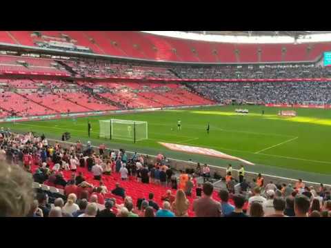 Brackley Town (5) 1-1 (4) Bromley. FATrophy final 20th May 2018. Penalty shootout.