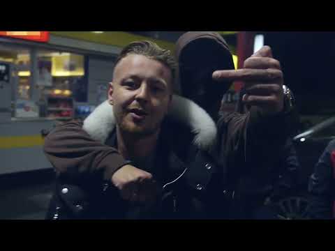 DEZO 030 x FLOUZ ZÄHLEN ( OFFIZIELL MUSIKVIDEO )