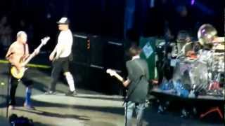 Red Hot Chili Peppers - Factory Of Faith - live @ Paris Stade de France 30/06/2012