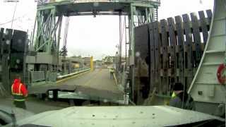 preview picture of video 'EarthRoamer Riding the Ferry from Anacortes to Friday Harbor, WA'