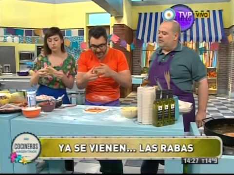 Pizzas fritas y calzones fritos