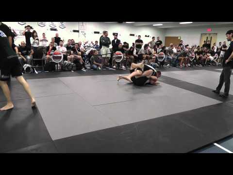 Nick Hancock vs Guillaume Butler-Laporte - Intermédiaire / Intermediate +190 Round Robin