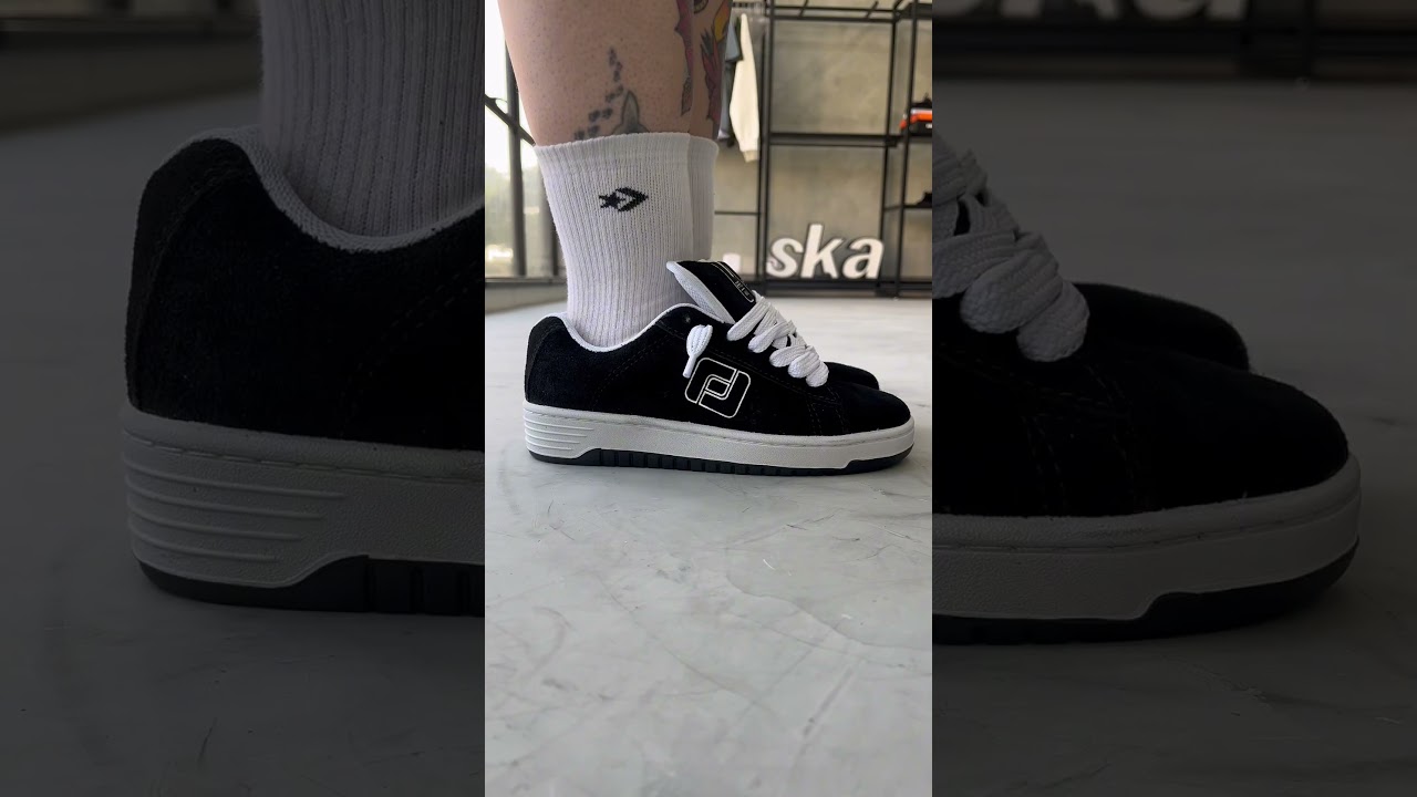 ジャイジャイ　白2黒2 Tênis Freeday Jab II Preto Branco