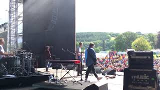 Happyness - Victor Lazarro&#39;s Heart (Live at Green Man 2017)