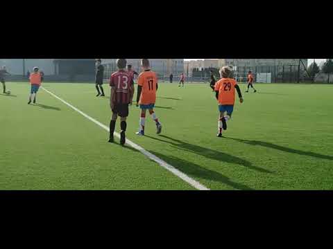 3.11.2019 MKS Trzemeszno - Pogoń Książ Wlkp. 4-3