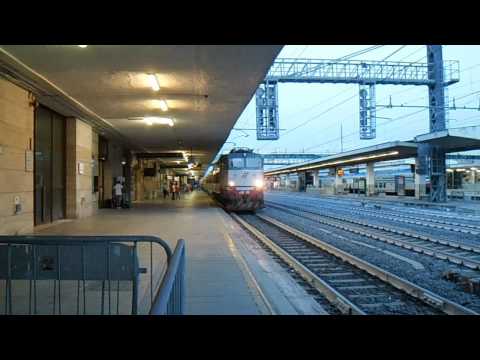 E656.052 sull' EXP 14210 "Pellegrini" Roma Ostiense - Lourdes, in partenza da Roma Ostiense