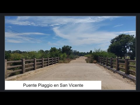 Puente Piaggio y Arroyo San Vicente Totalmente Seco en Buenos Aires Argentina 