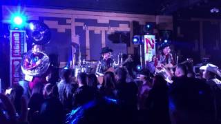 Ariel Camacho en Portland Oregon dos jovenes muchachos