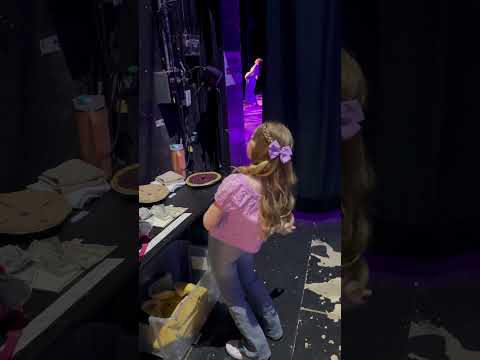 “Lulu” #backstage during “She Used to be Mine” 🥧💜 @WaitressMusical  #musicaltheatre #Broadway