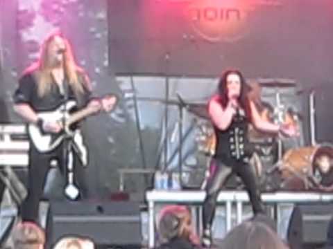 Burning Point featuring Nitte Valo : In the shadows, Live at Lankafest 2015 in Puolanka, Finland