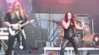 Burning Point featuring Nitte Valo : In the shadows, Live at Lankafest 2015 in Puolanka, Finland