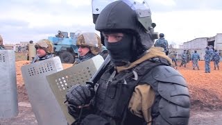 Russian 'Spetsnaz' in anti-riot action